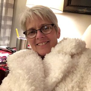 Meet your Posher, Lesia